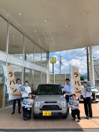 新型ラパンＬＣ試乗車あります！！！！